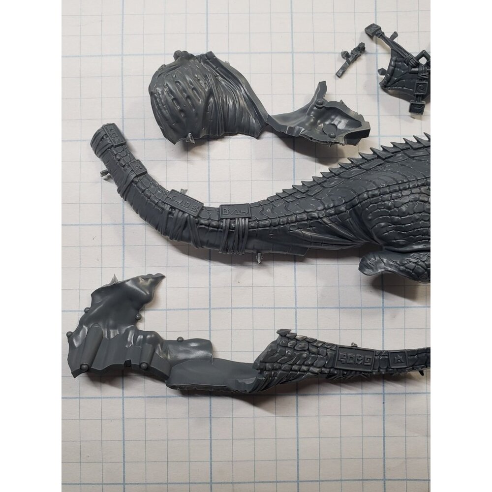 Warhammer Seraphon Bits Carnosaur Troglodon Torso Legs Claws Harness Set #01 - Picture 4 of 7